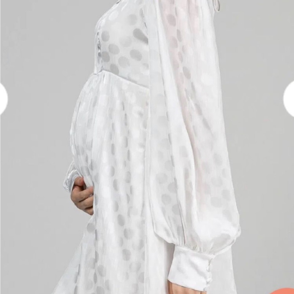 Elegant White Maternity Dress size Medium
